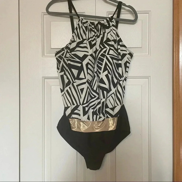 Swimsuits for All One Piece Swimsuit - Picture 1 of 5